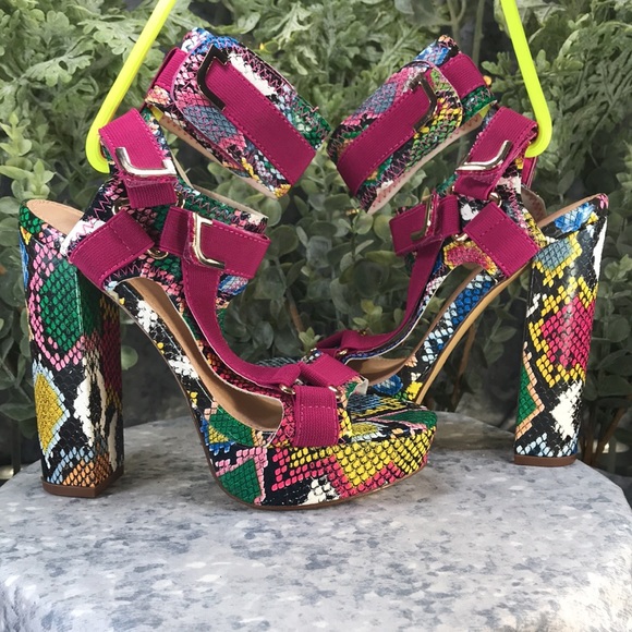 FashionNova Head in the Clouds Multi Snake 5.5” Platform Heels WMS 6M🌟NWOT🌟 - Picture 7 of 13